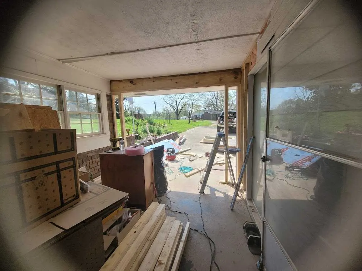 Air movers and dehumidifier for Water Mitigation Services in Hillsboro